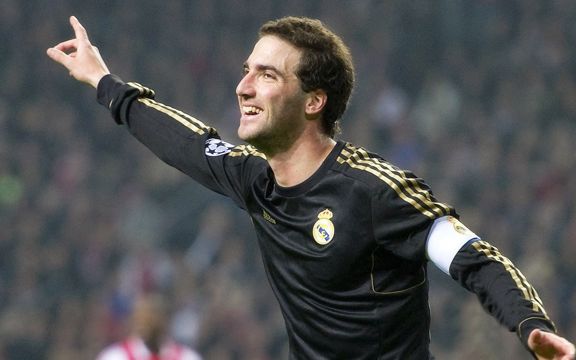 足坛最经典比赛，足坛经典瞬间